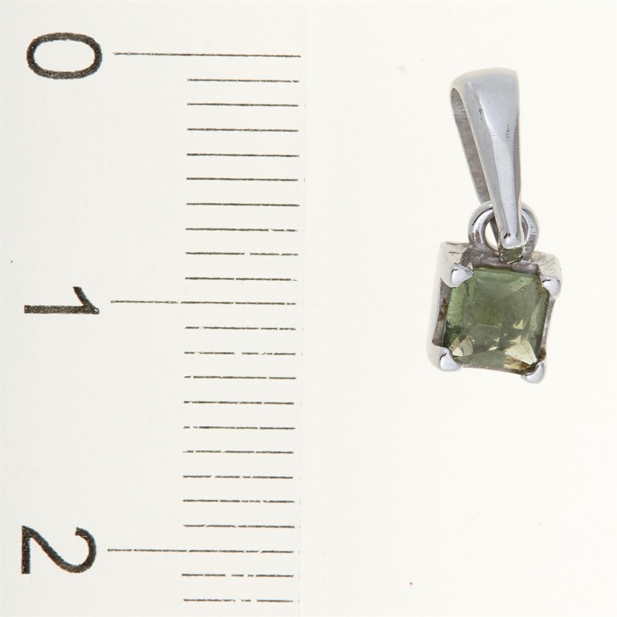 Silver pendant with moldavite 1195