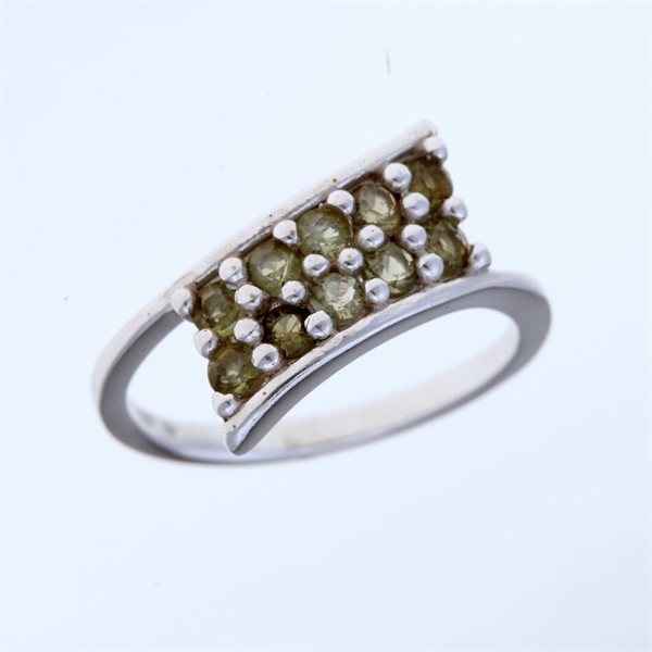 Anello in argento con Moldaviti 3004