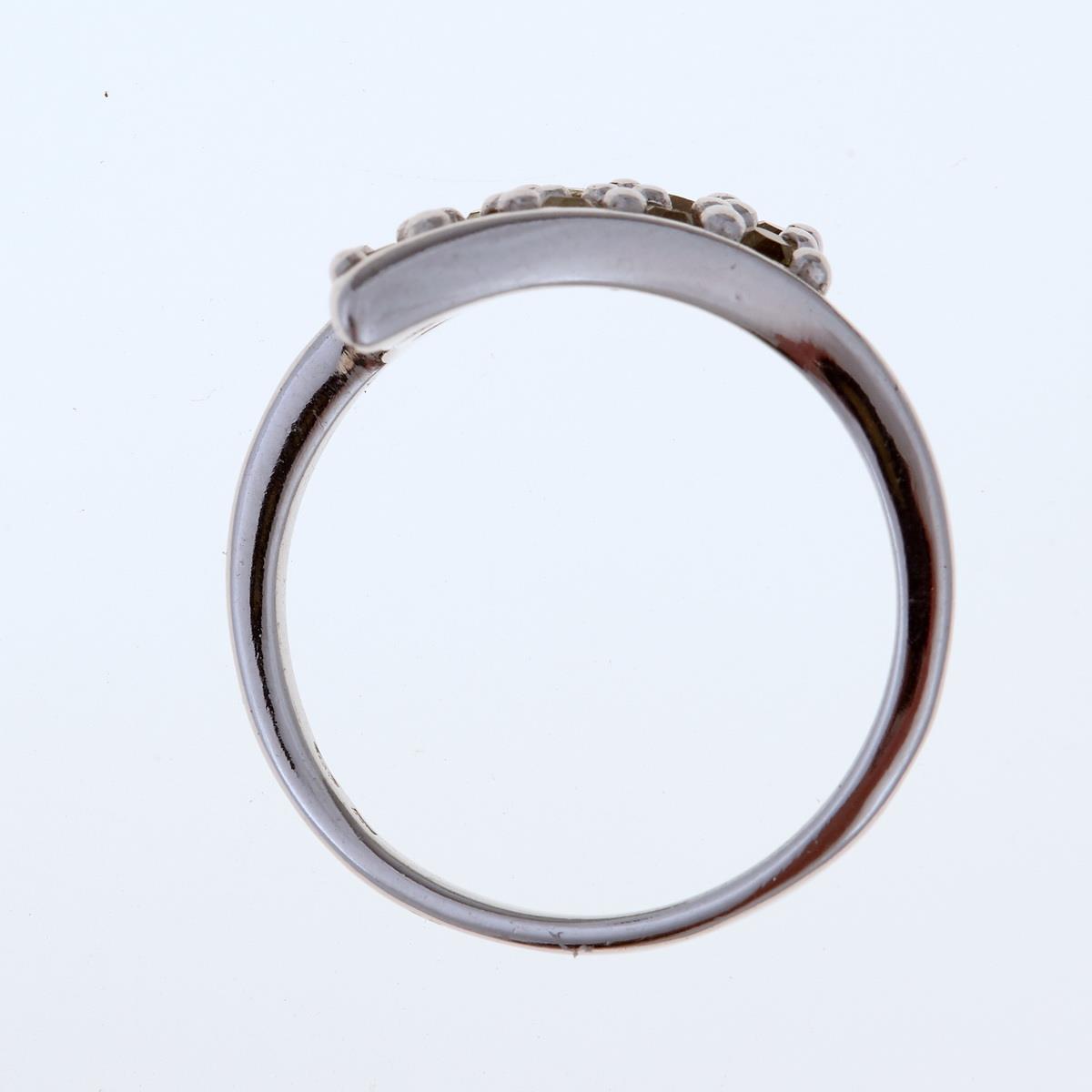 Silver ring with moldavites 3004