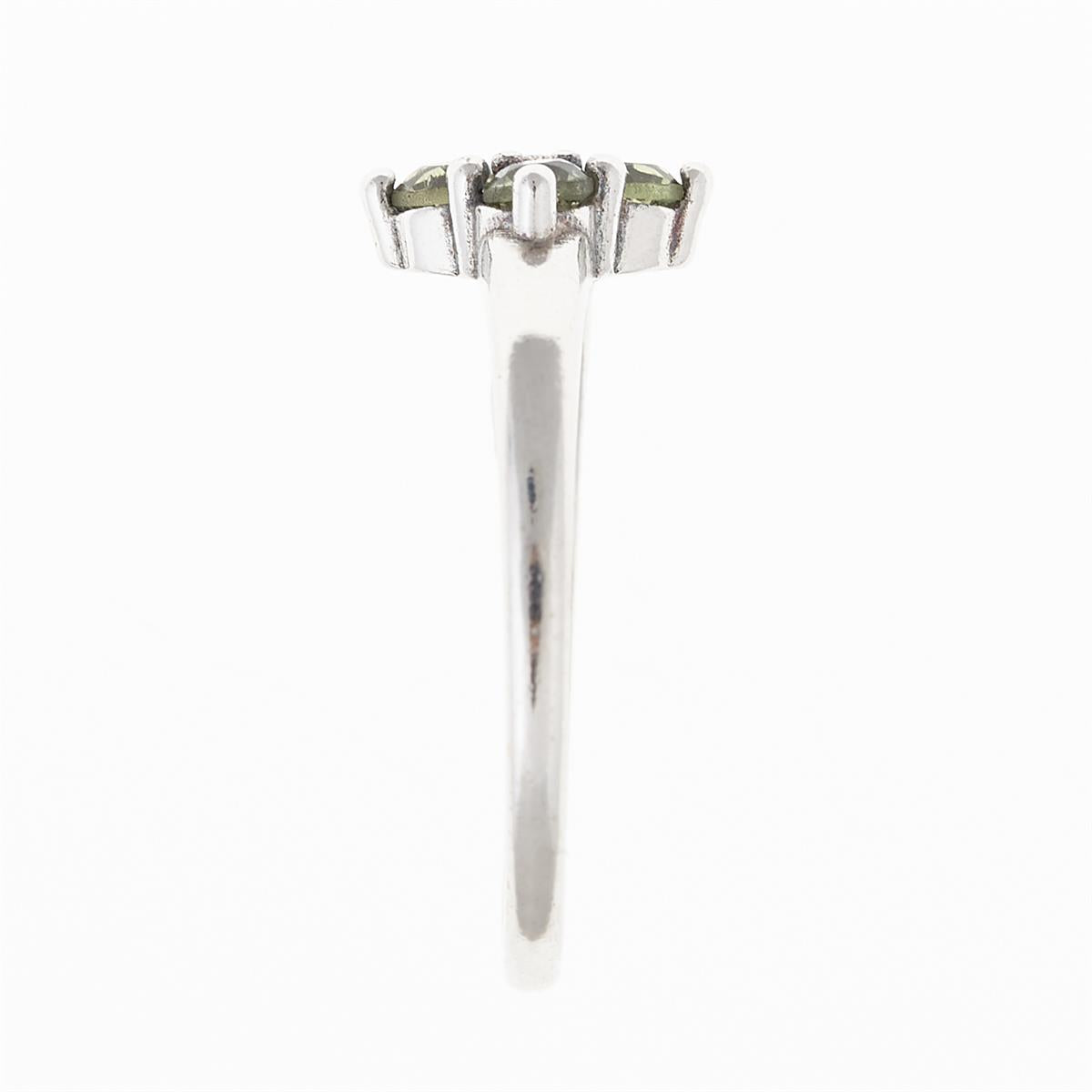 Silver ring with moldavites 3006