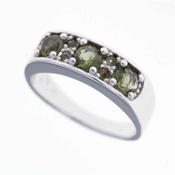 Anello in argento con Moldaviti 3076