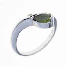 Silver ring with moldavite 3113