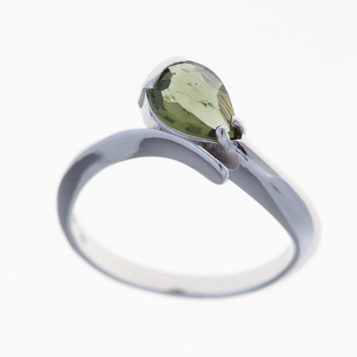Silver ring with moldavite 3113