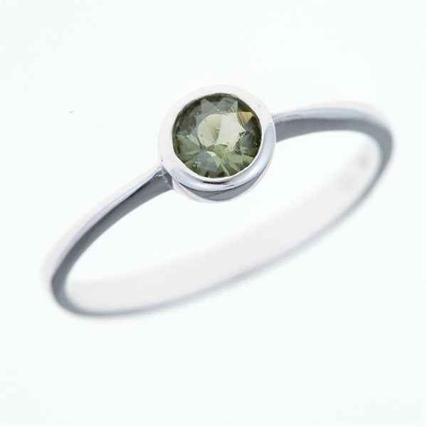 Silver ring with moldavite 3139