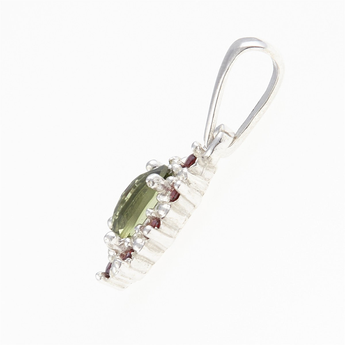 Silver pendant with moldavite and garnets 1001
