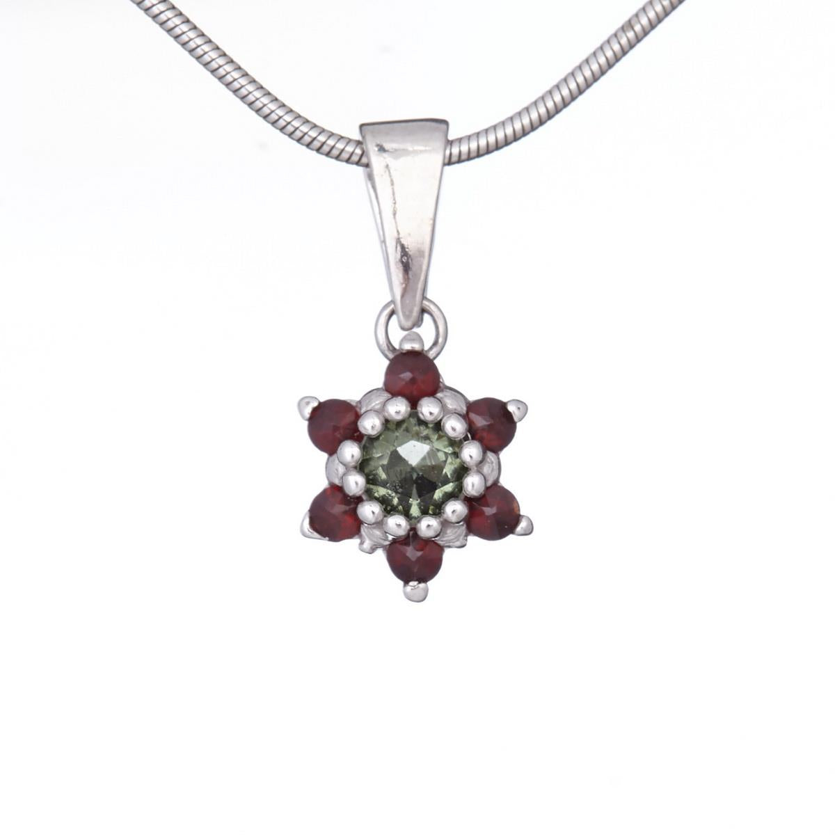 Silver pendant with moldavite and garnets 1007