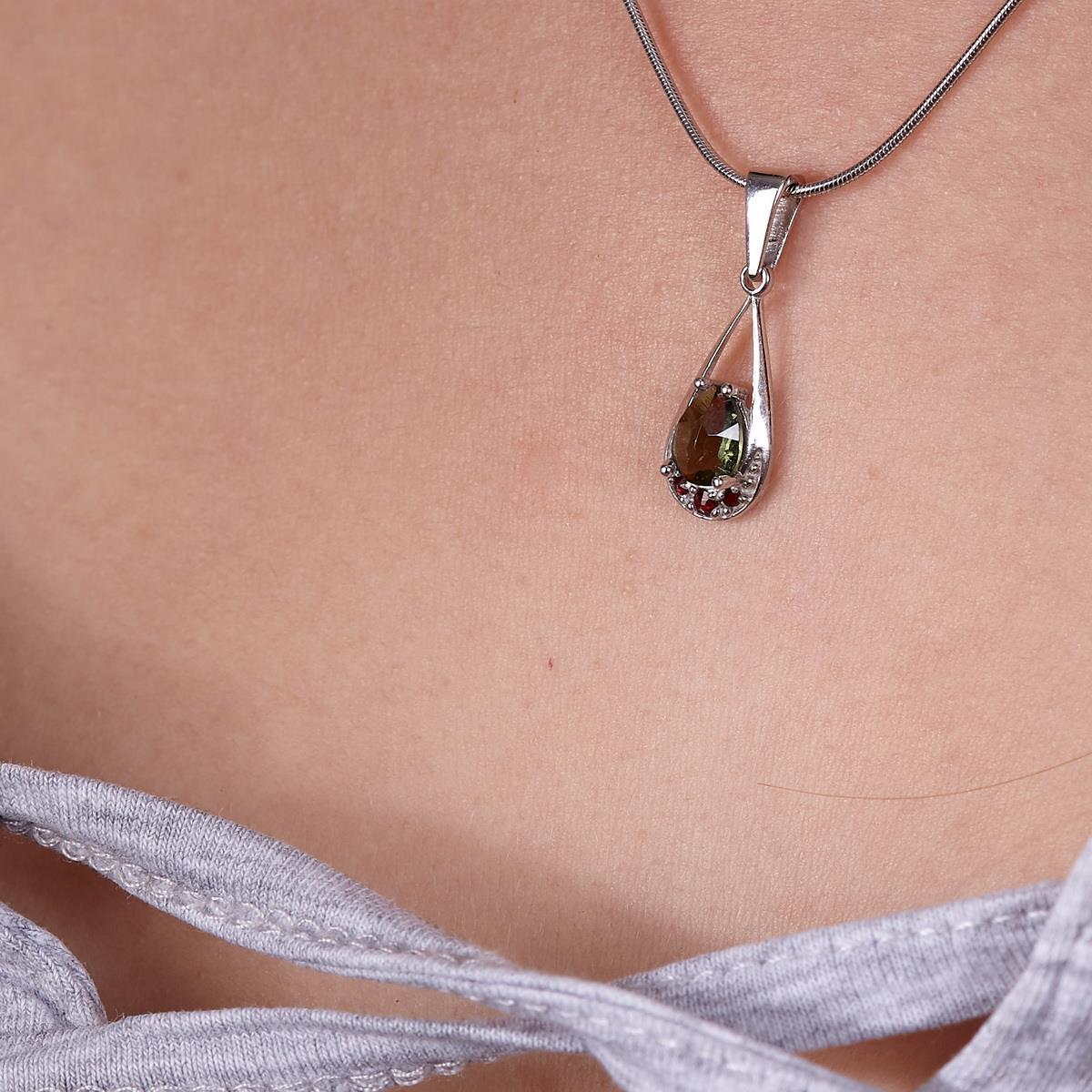 Silver pendant with moldavite and garnets 1010G