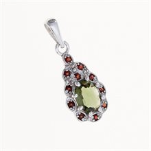 Silver pendant with moldavite and garnets 1039