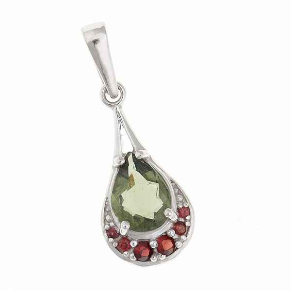 Ciondolo in argento con moldavite e granati 1064G