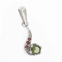 Silver pendant with moldavite and garnets 1118