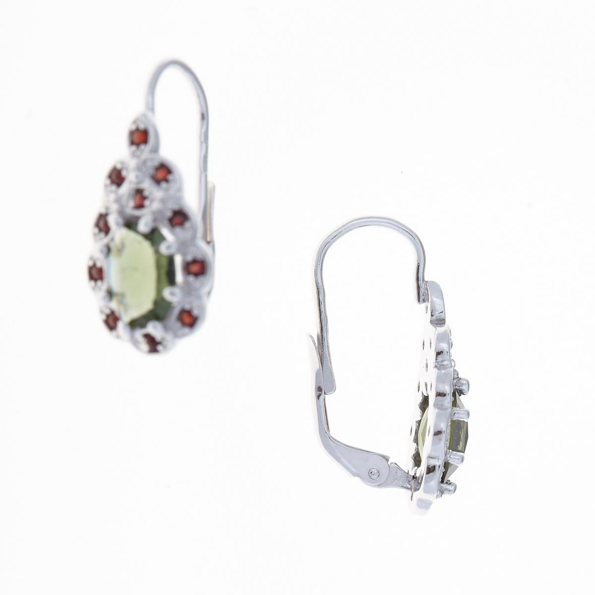 Silver earrings with moldavites and garnets 2039-4