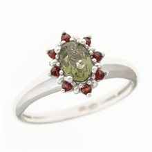 Anello in argento con moldavite e granati 3001