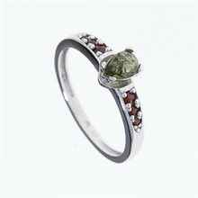 Anello Argento con moldavite e granati
