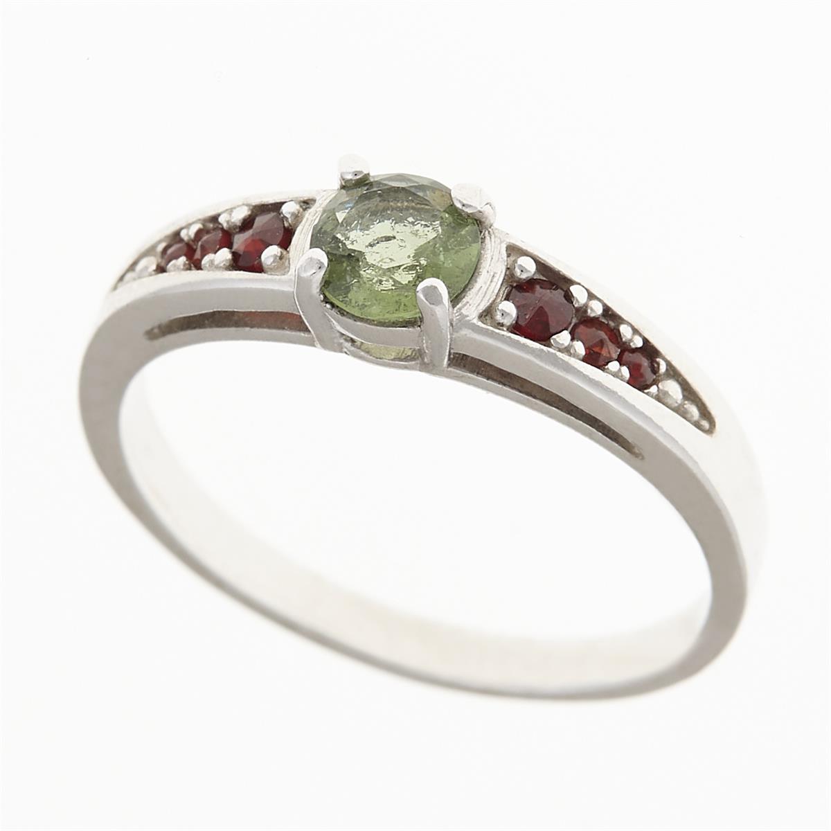 Silver ring mit moldavite and garnets 3038
