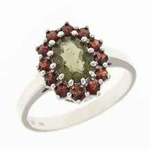 Anello in argento con moldavite e granati 3075