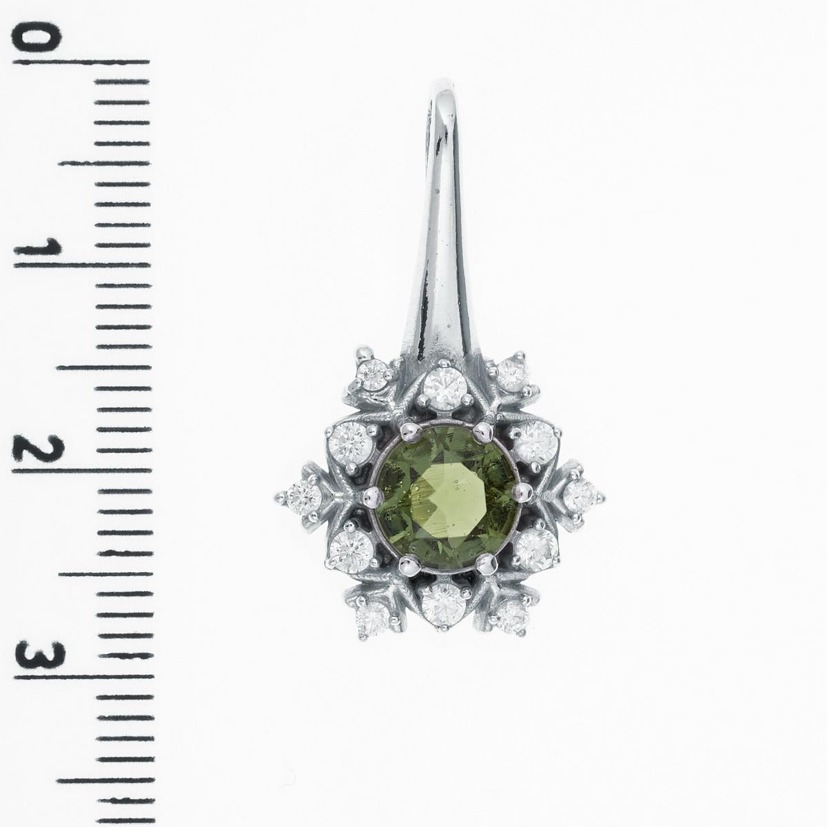 Silver pendant with moldavite and cubic zirconia 1014