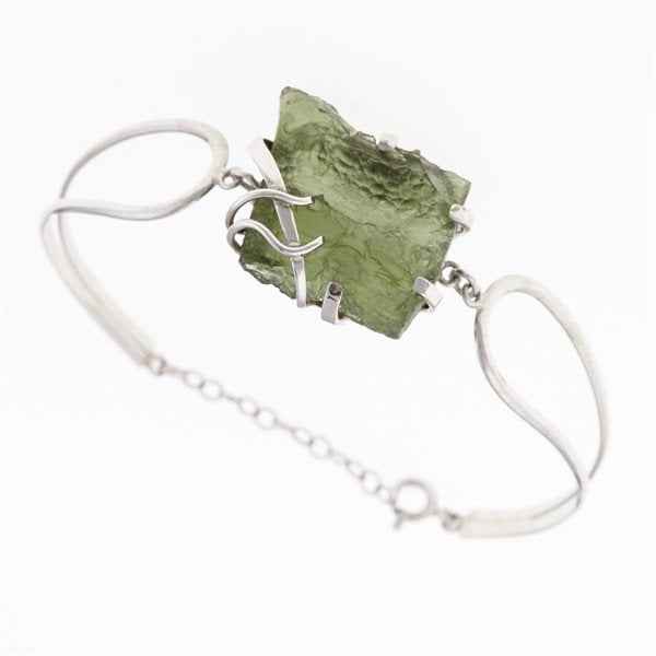Silver bracelet with moldavite 6703