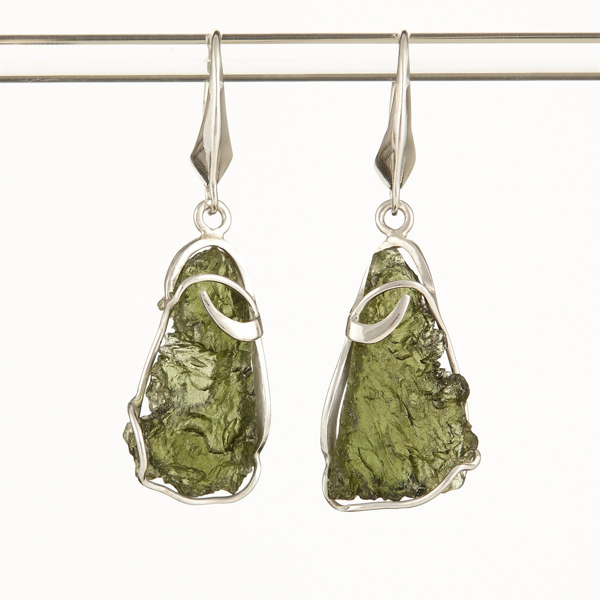 Silver earrings with natural moldavites 9122-4