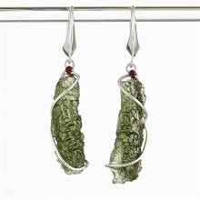 Orecchini in argento con Moldaviti naturali AN9127-4