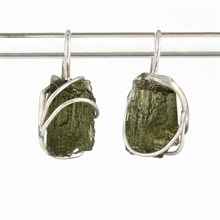 Orecchini in argento con Moldaviti naturali AN9129-4