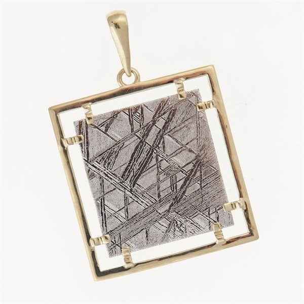 Golden pendant with meteorite 003