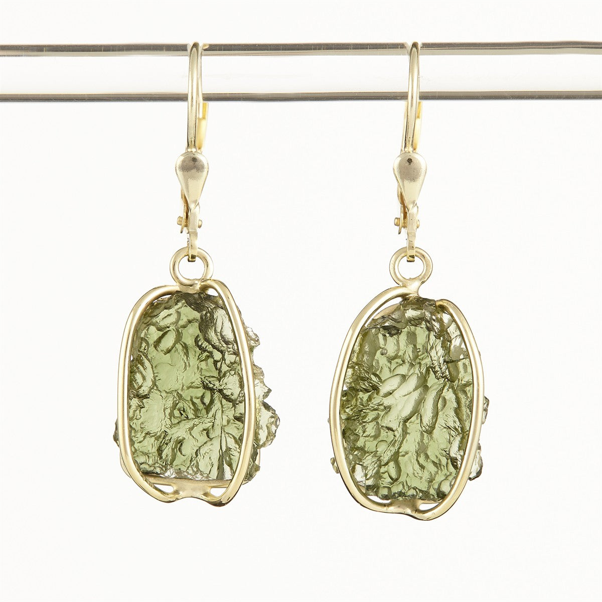 Golden earrings with moldavites 9072-4