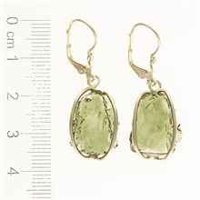 Golden earrings with moldavites 9072-4
