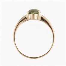 Anello d'oro con moldavite 3137