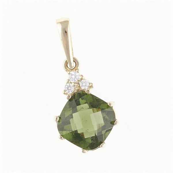 Gold pendant with moldavite and diamonds 1492