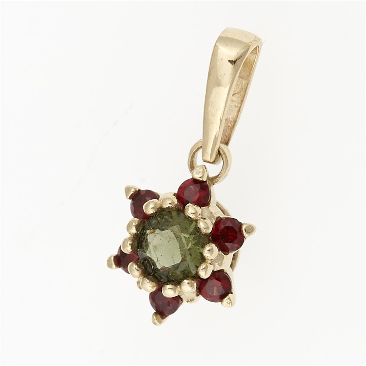 Golden pendant with moldavite and garnets 1007