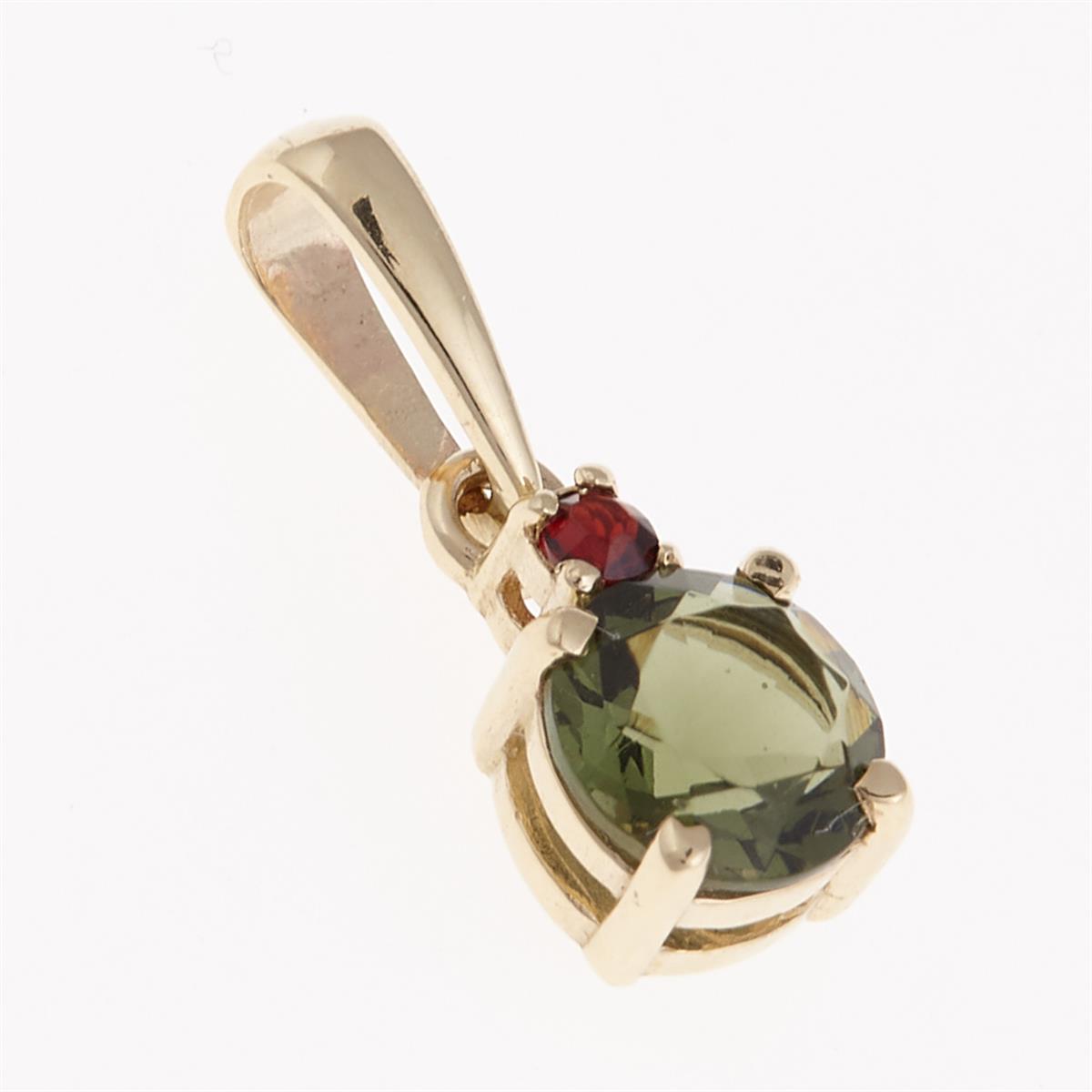 Golden pendant with moldavite and garnet 1085