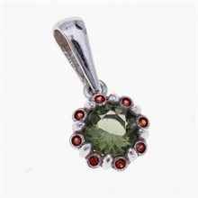 Ciondolo in oro con moldavite e granati AUVG1125WG