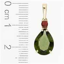 Golden pendant with moldavite and garnets 1334