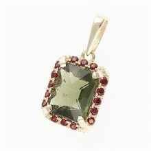 Golden pendant with moldavite and garnets 1472