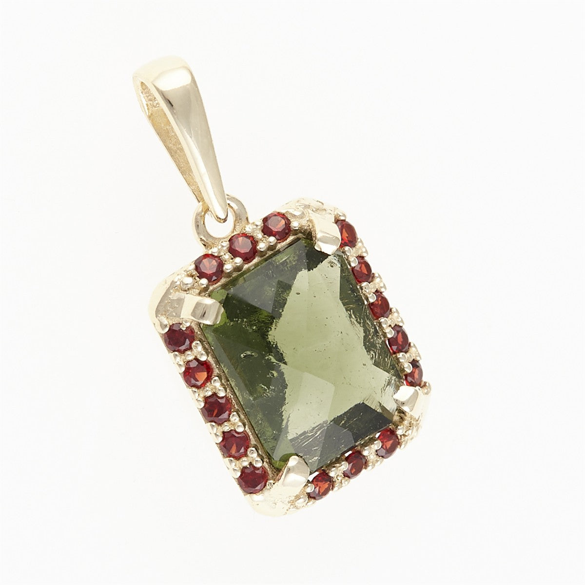 Golden pendant with moldavite and garnets 1472