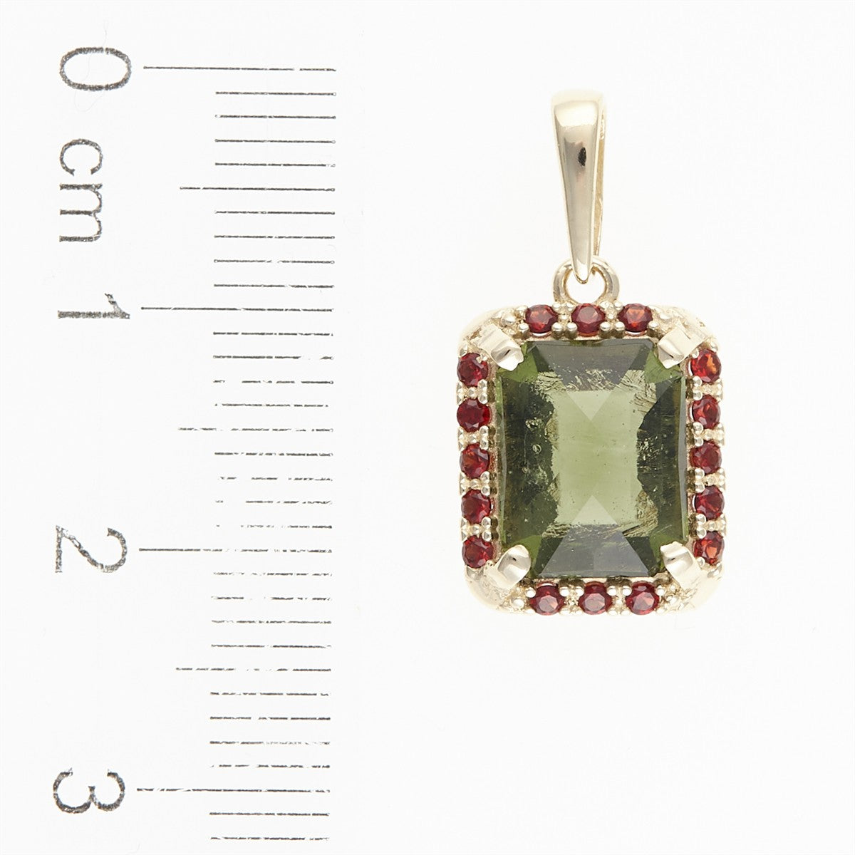 Golden pendant with moldavite and garnets 1472