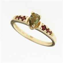 Anello in oro con moldavite e granati 3002