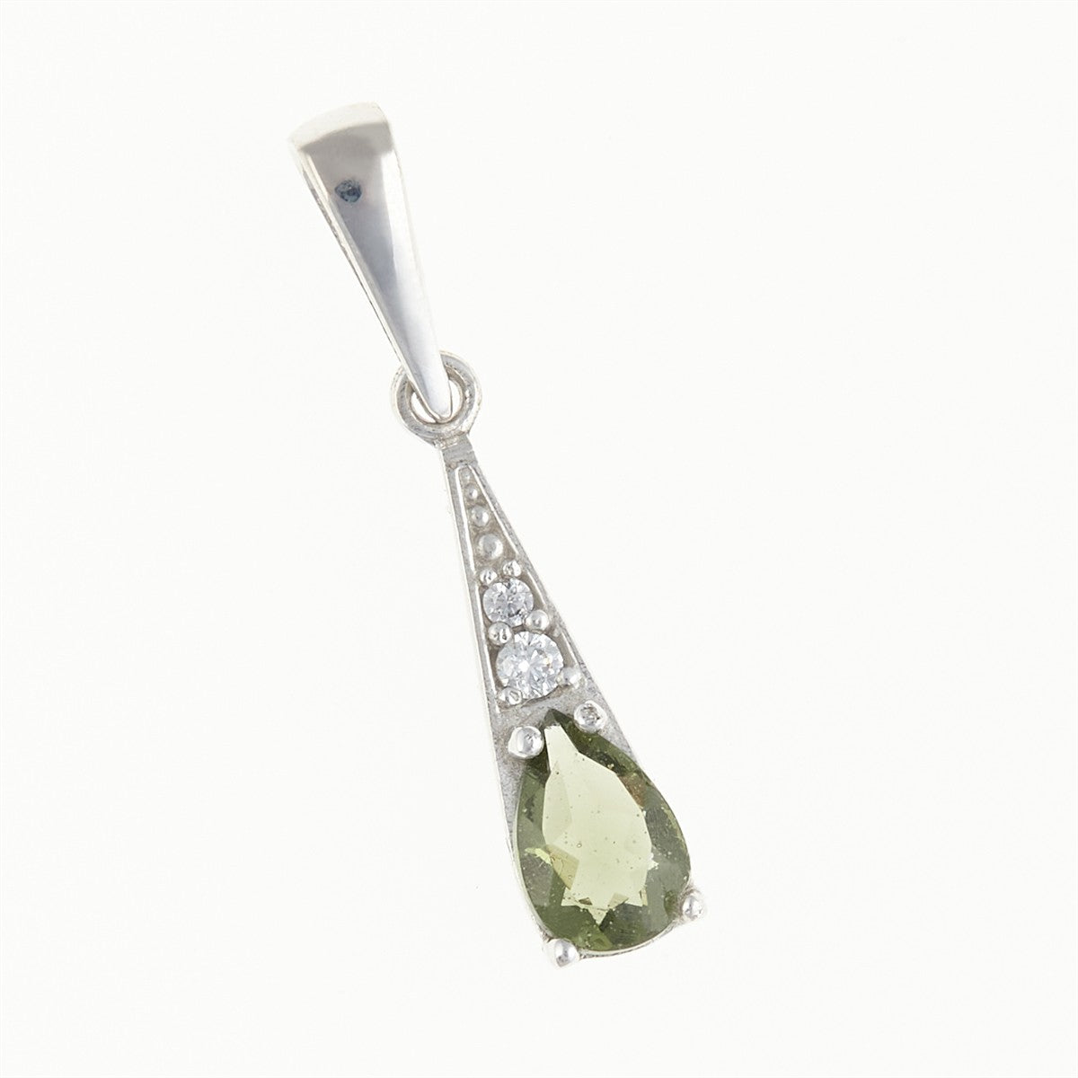 Pendente in oro bianco con moldavite verde a goccia faccettata e zirconi incolori in fila