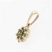 Ciondolo dorato con moldavite e zirconi AUVZ1125