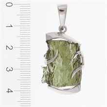 Silver pendant with moldavite 6649