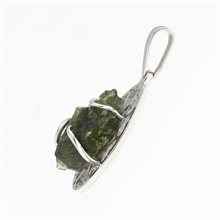 Silver pendant with moldavite 7436