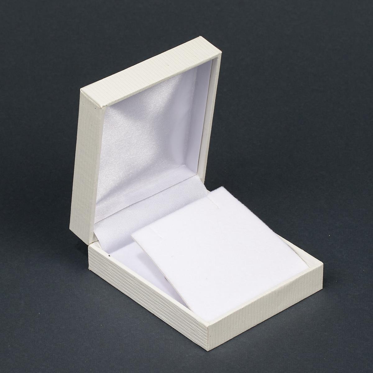 Gift box for a earrings or pendant