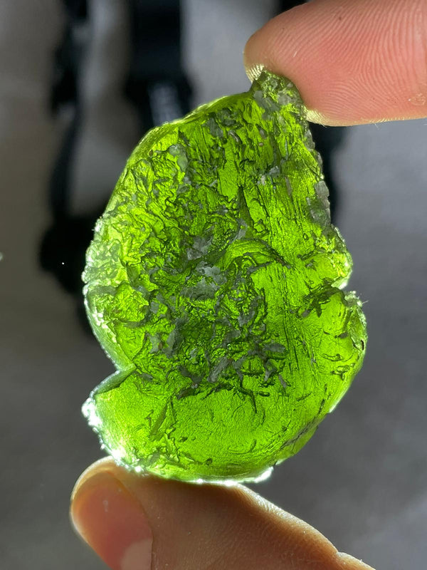 Moldavite Jankov di 31.72g retroilluminata