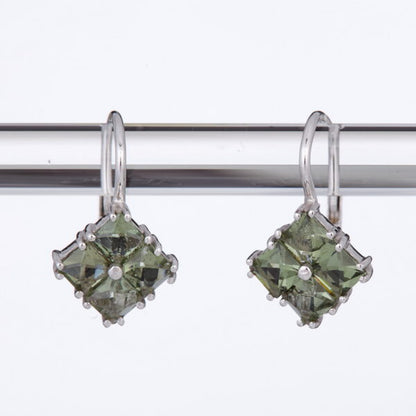 Orecchini in argento con moldaviti 3535