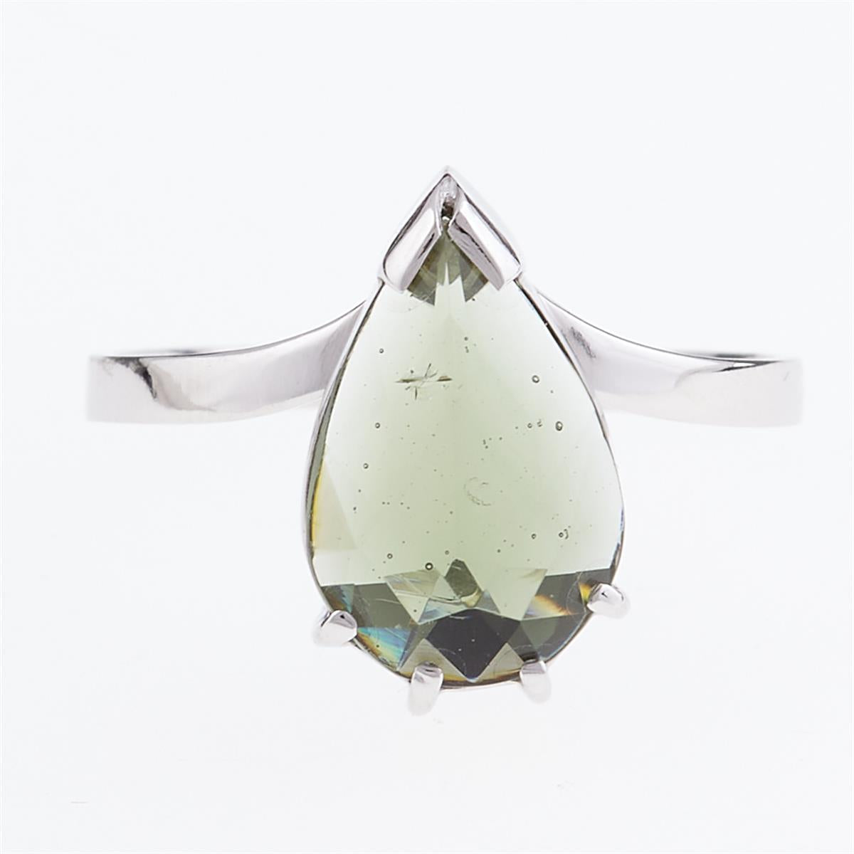 Silver ring with moldavite 004