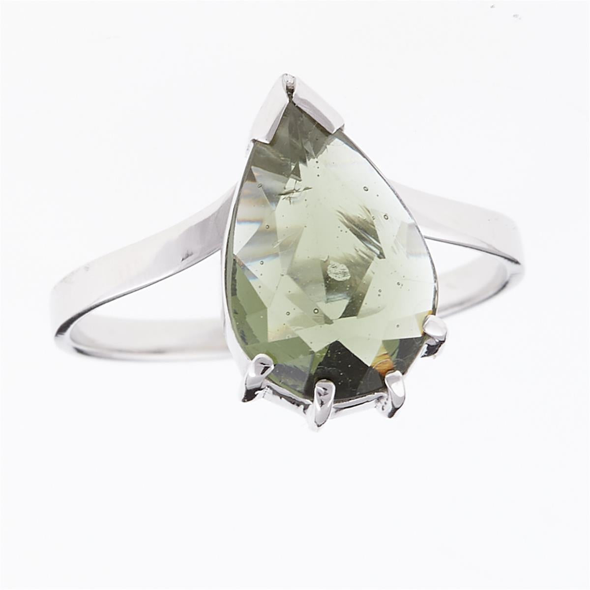 Silver ring with moldavite 004