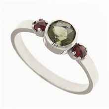 Anello Argento con moldavite e granati 2368