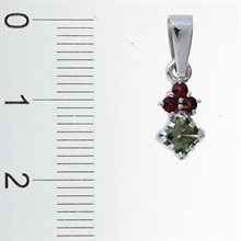 Silver pendant with moldavite and garnets 3408