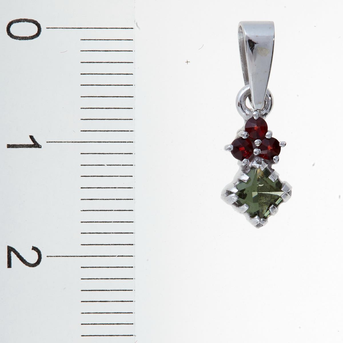 Silver pendant with moldavite and garnets 3408