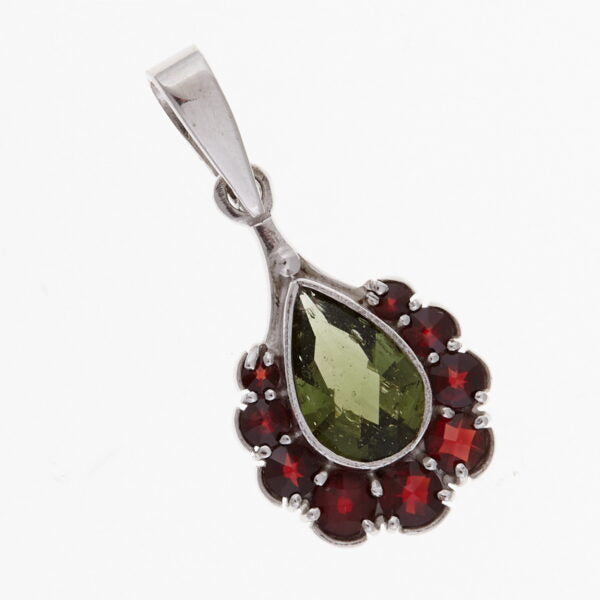 Pendente in argento con moldavite e granati 9026